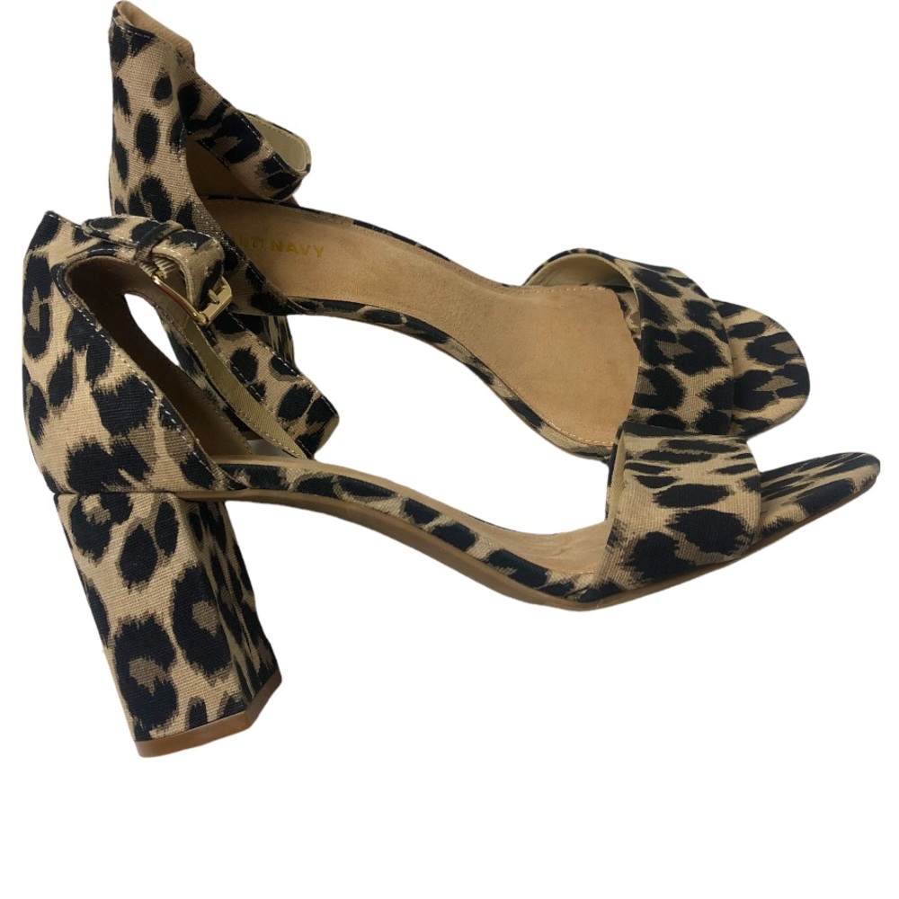 Old navy animal Print heels Sz 10